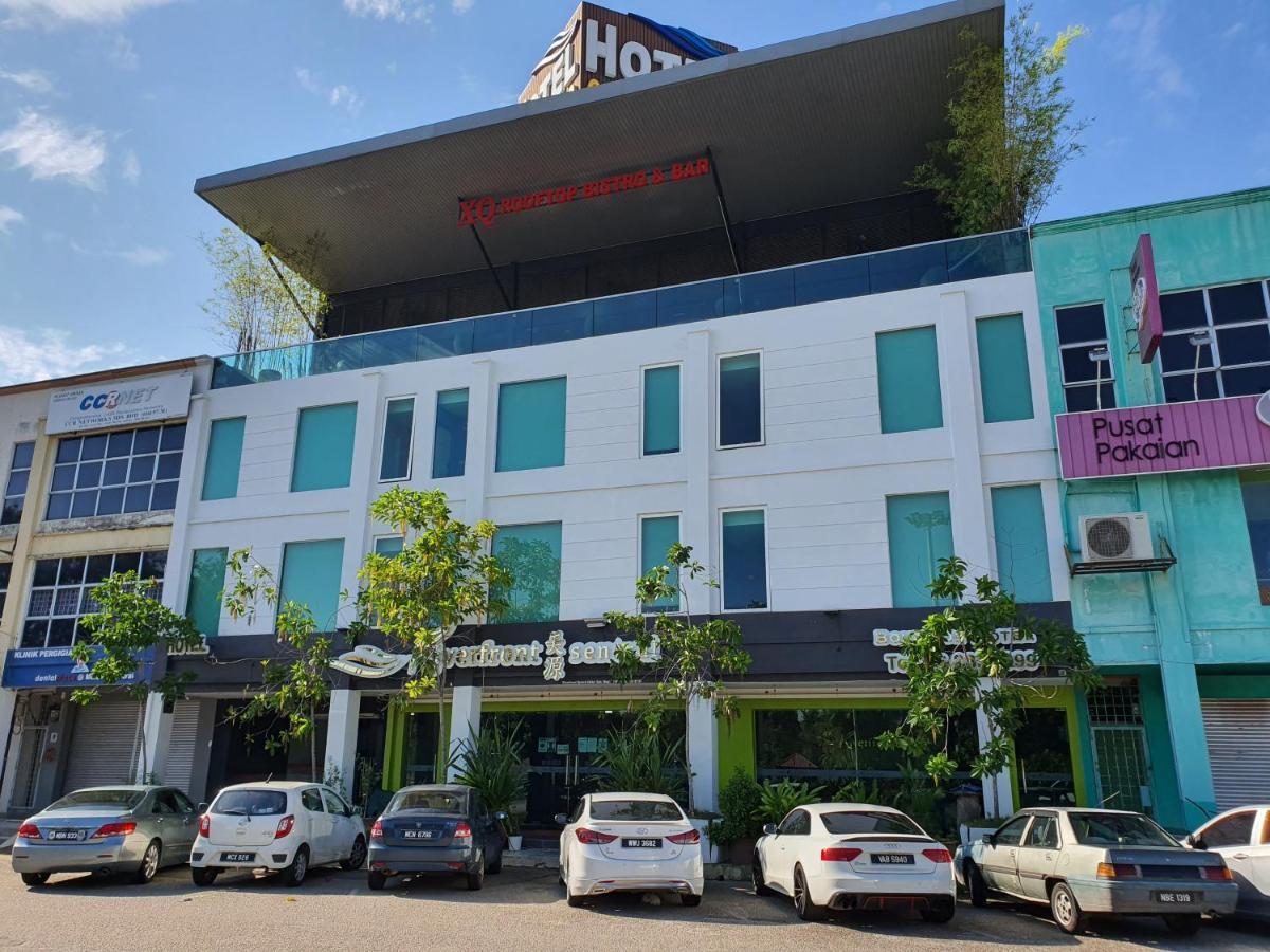 Riverfront Boutique Hotel Malacca Exterior photo